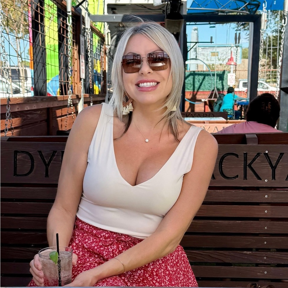 Meet your Posher, Jessica